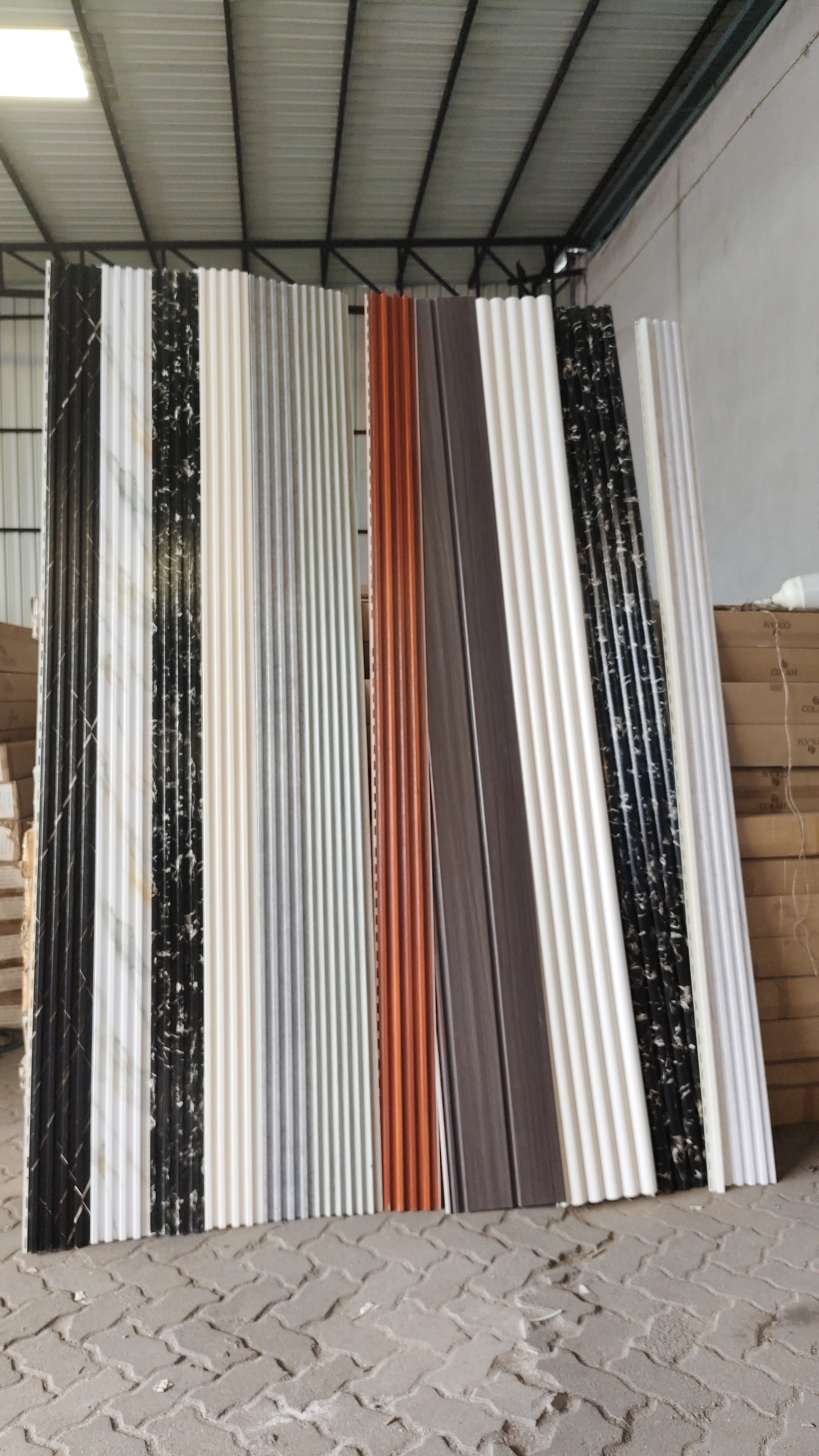Reverse Wave Pattern Soffit Panel – Black Marble Textured Finish | SP-028